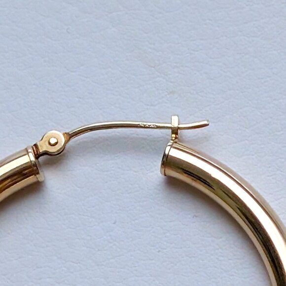 Vintage Large Solid 14K Yellow Gold Glossy Finish Hoop Pierced Earrings 14kt - Picture 5 of 5